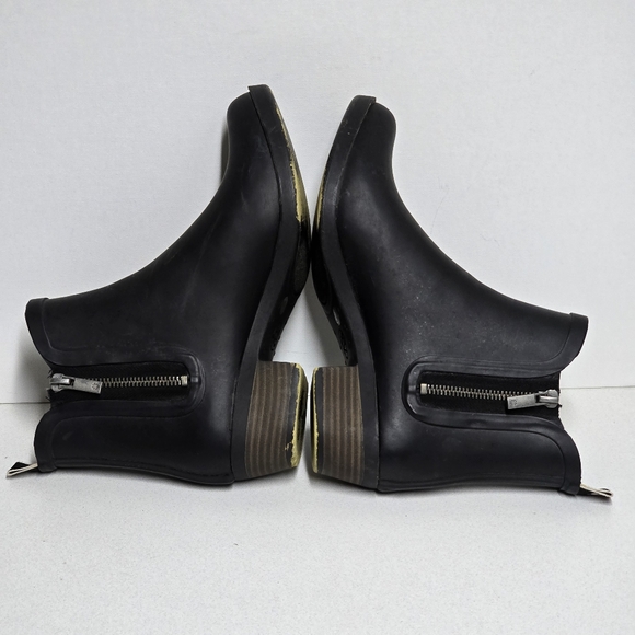 Lucky Brand Basel rain bootie black 7 - Picture 5 of 15